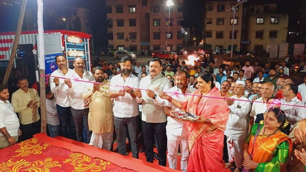 शांताराम बाप्पू भालेकर यांच्या वाढदिवसानिमित्त जीआय इलेक्ट्रॉनिक्स अँड कंपनीचे उद्घाटन