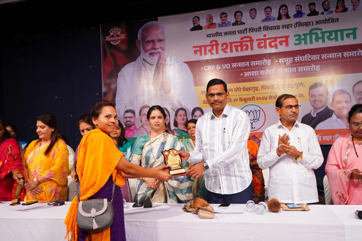 भारत विकसित राष्ट्र करण्यासाठी नारी शक्तीने मोदींना साथ द्यावी – शंकर जगताप
