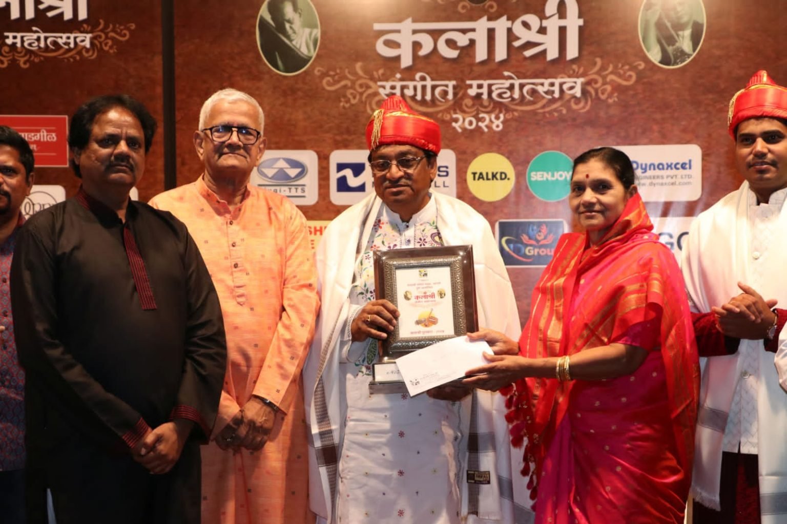 यंदाचा ‘कलाश्री पुरस्कार’ उस्ताद मश्कुर अली खाँ यांना, तर ‘युवा पुरस्कार’ बासरी वादक दीपक भानुसे यांना प्रदान