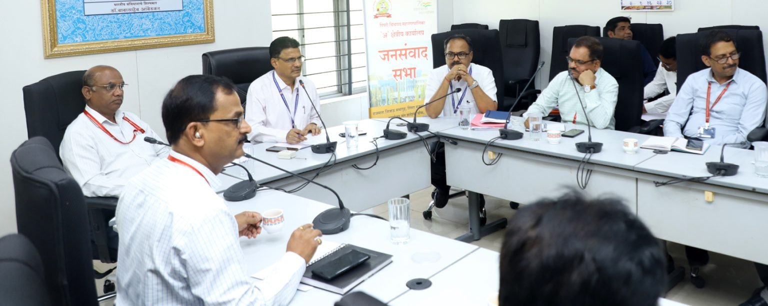 पाणीपुरवठा सुरळीत करण्यात यावा जनसंवाद सभेत नागरिकांनी मांडल्या सूचना
