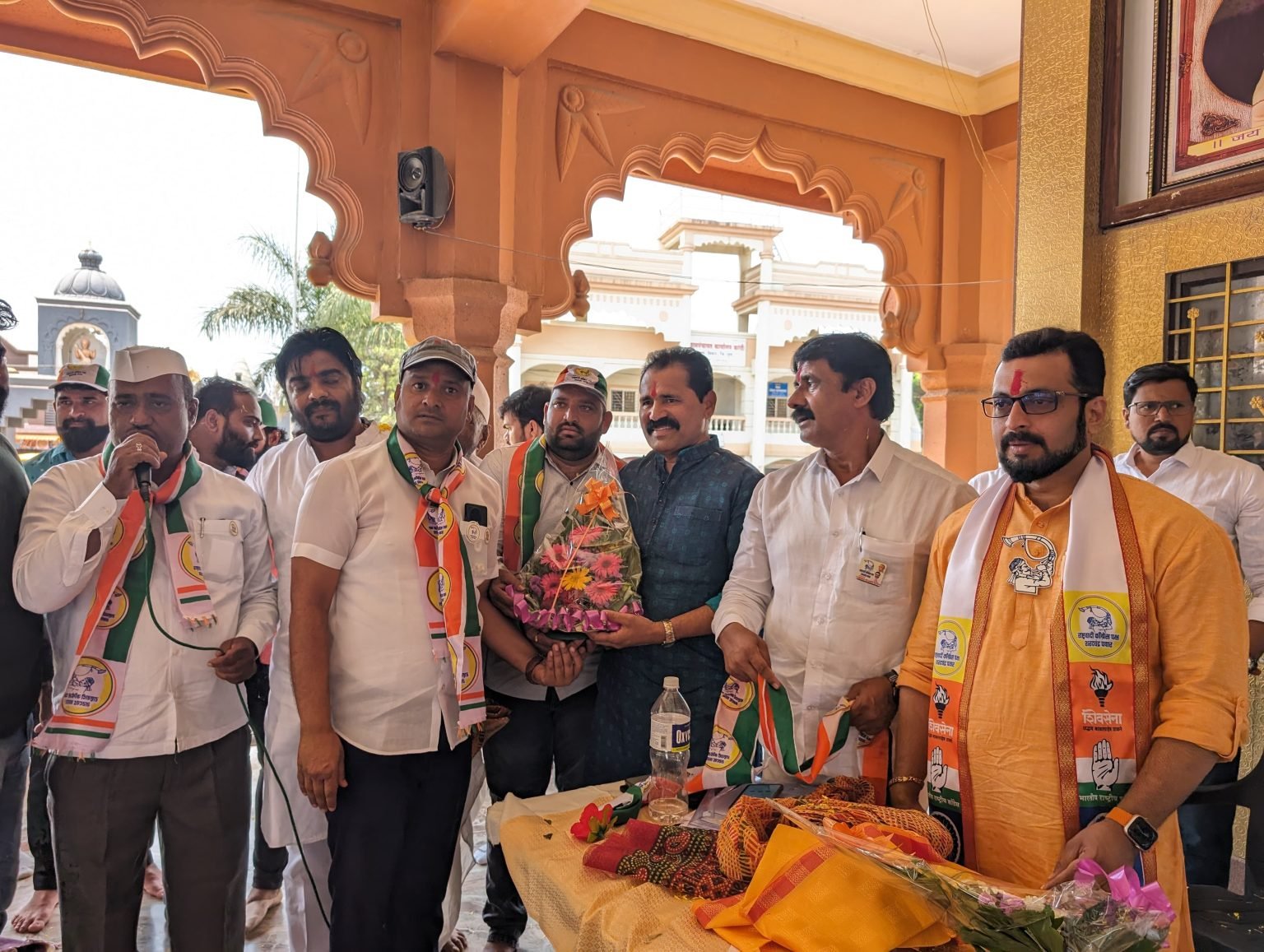 कांद्यावरची निर्यातबंदी उठावी यासाठी निलंबन पत्करले, तिकीट मिळावं म्हणून बेडुक उडी मारली नाही – डॉ. अमोल कोल्हे