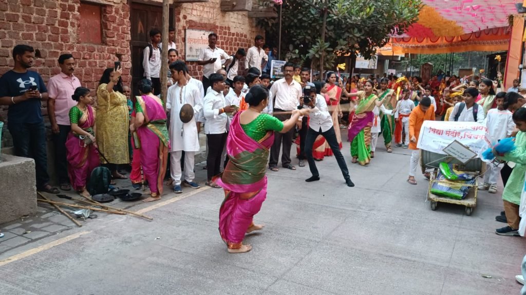 “क्रांतिवीर चापेकर बंधूंचे स्मरण आपल्या कृतीमधून व्हावे!” – आनंद रायचूर