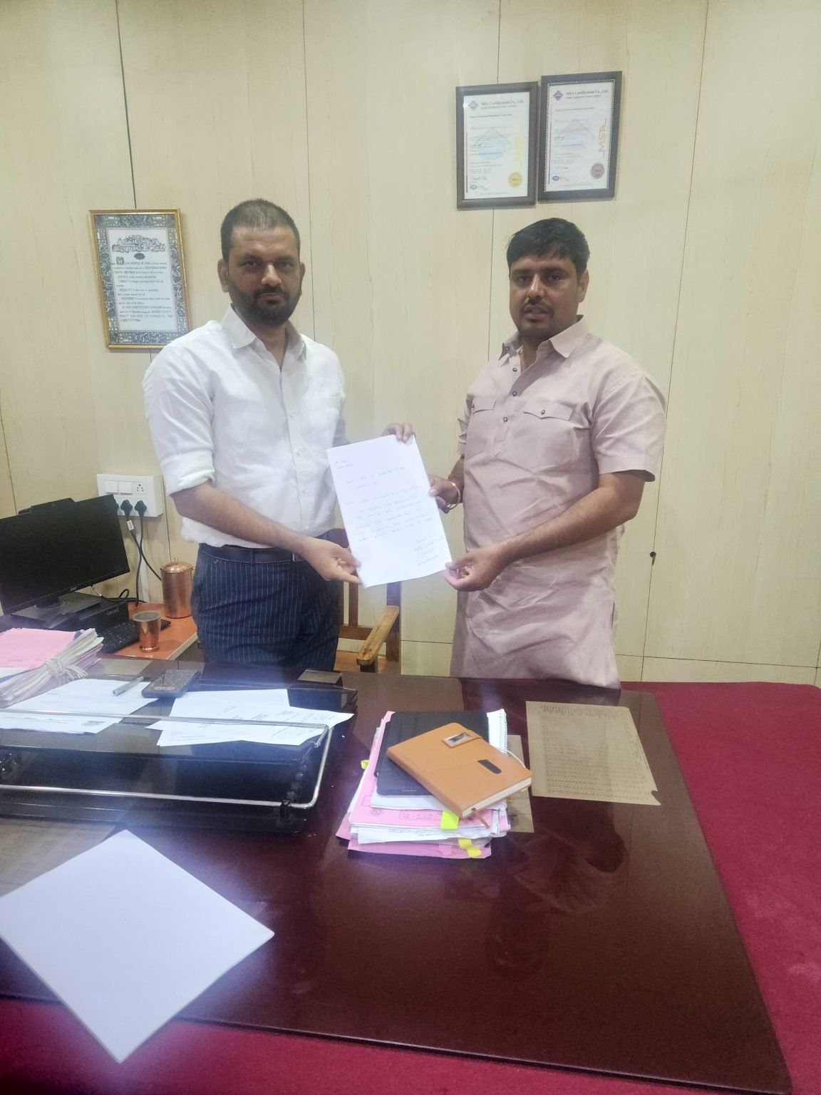 महानगरपालिका शाळेत आरोग्य तपासणी शिबीर राबविण्यात यावी – दिनेश यादव