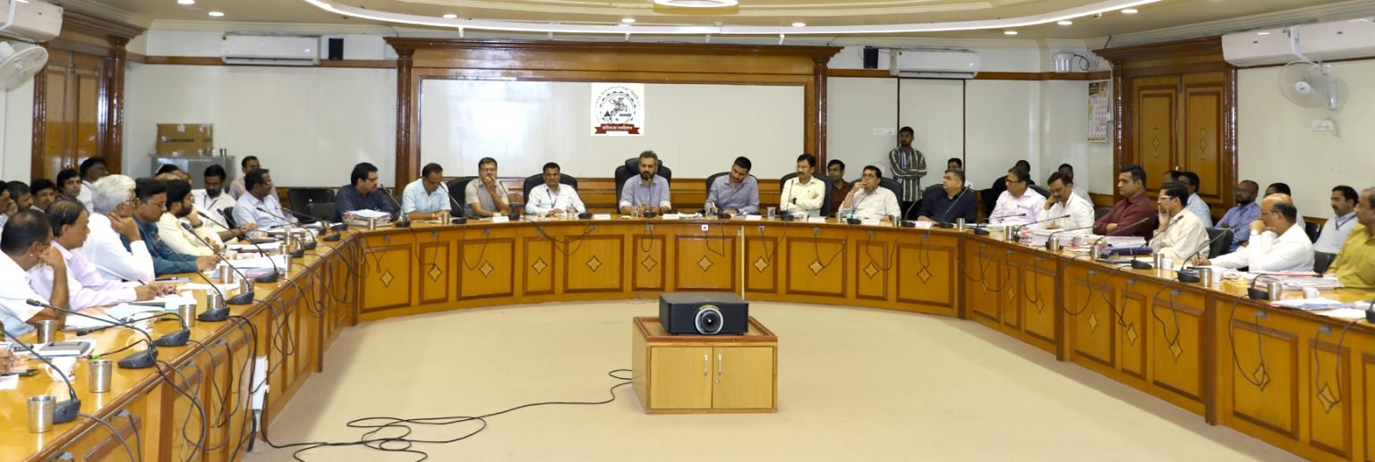 विद्यार्थ्यांना सवलतीच्या दरात पीएमपीएमएल बस पासच्या योजनेस येणाऱ्या खर्चास स्थायी समितीची मान्यता