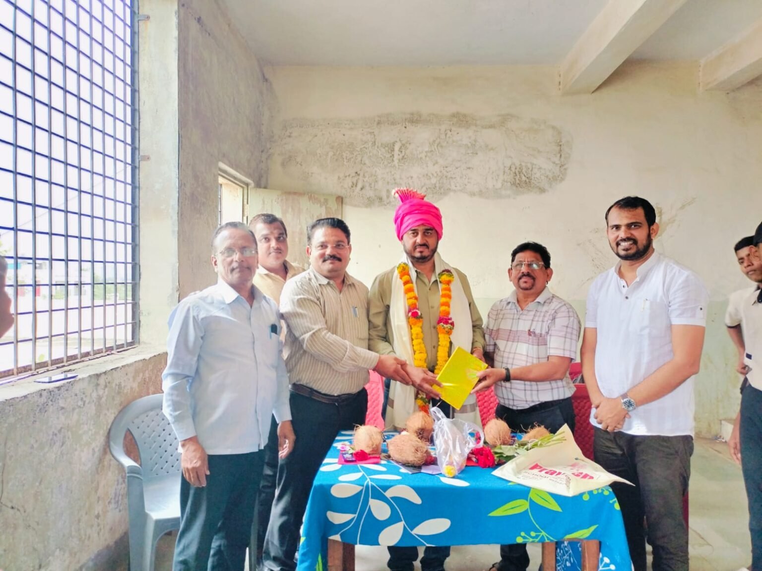 सुरज कुलकर्णी यांचा शिक्षक दिनानिमित्त सन्मान