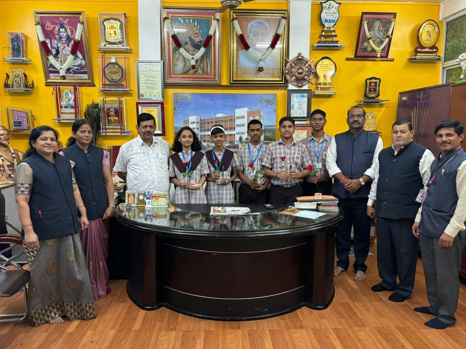 जिल्हास्तरीय रायफल शूटिंग स्पर्धेत श्री शिवछत्रपती शिवाजीराजे माध्यमिक विद्यालयाचे यश