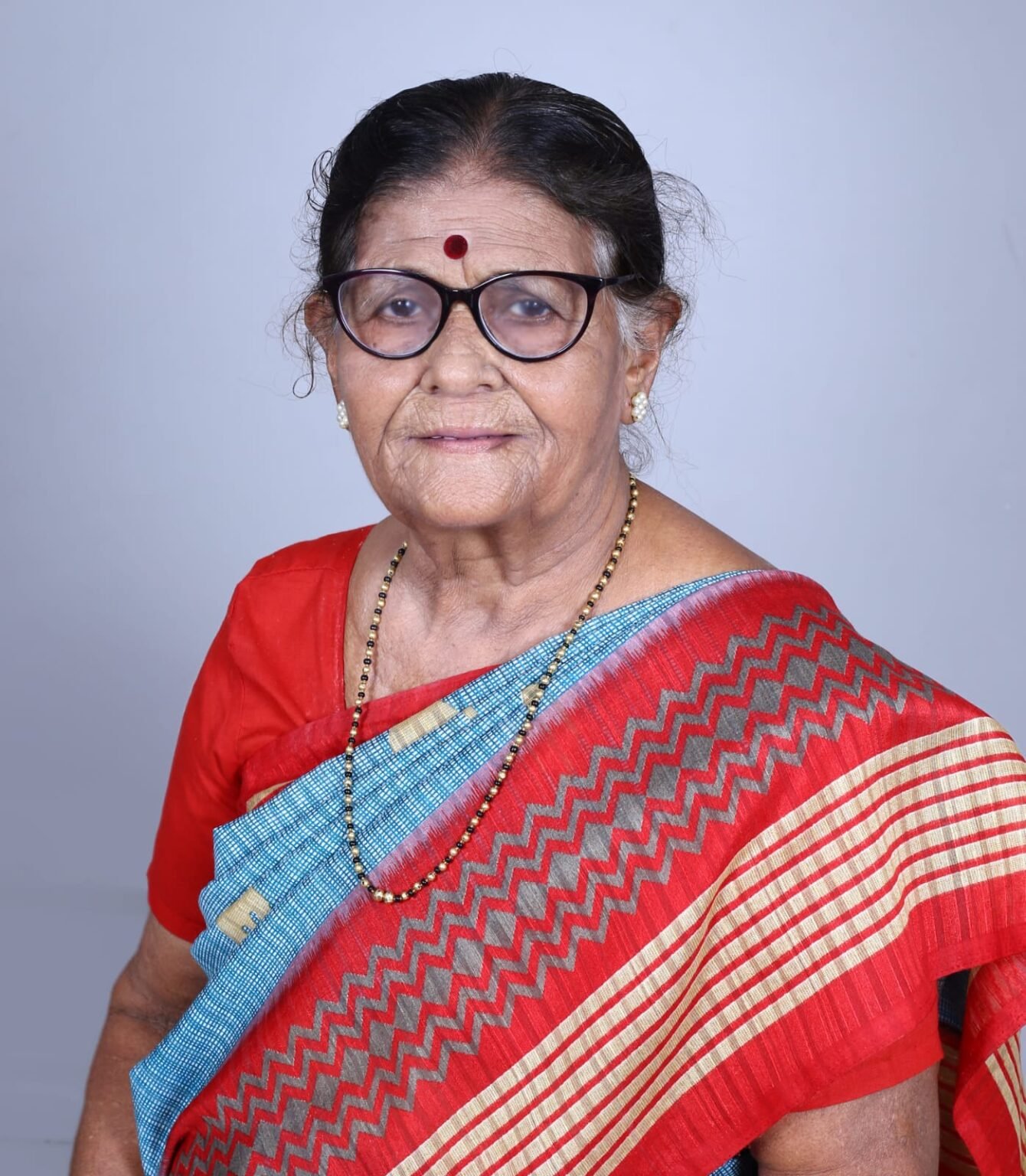 वेध पिंपरी चिंचवड मधील नवदुर्गांचा” साहित्यविश्वातील नवदुर्गा शोभा जोशी
