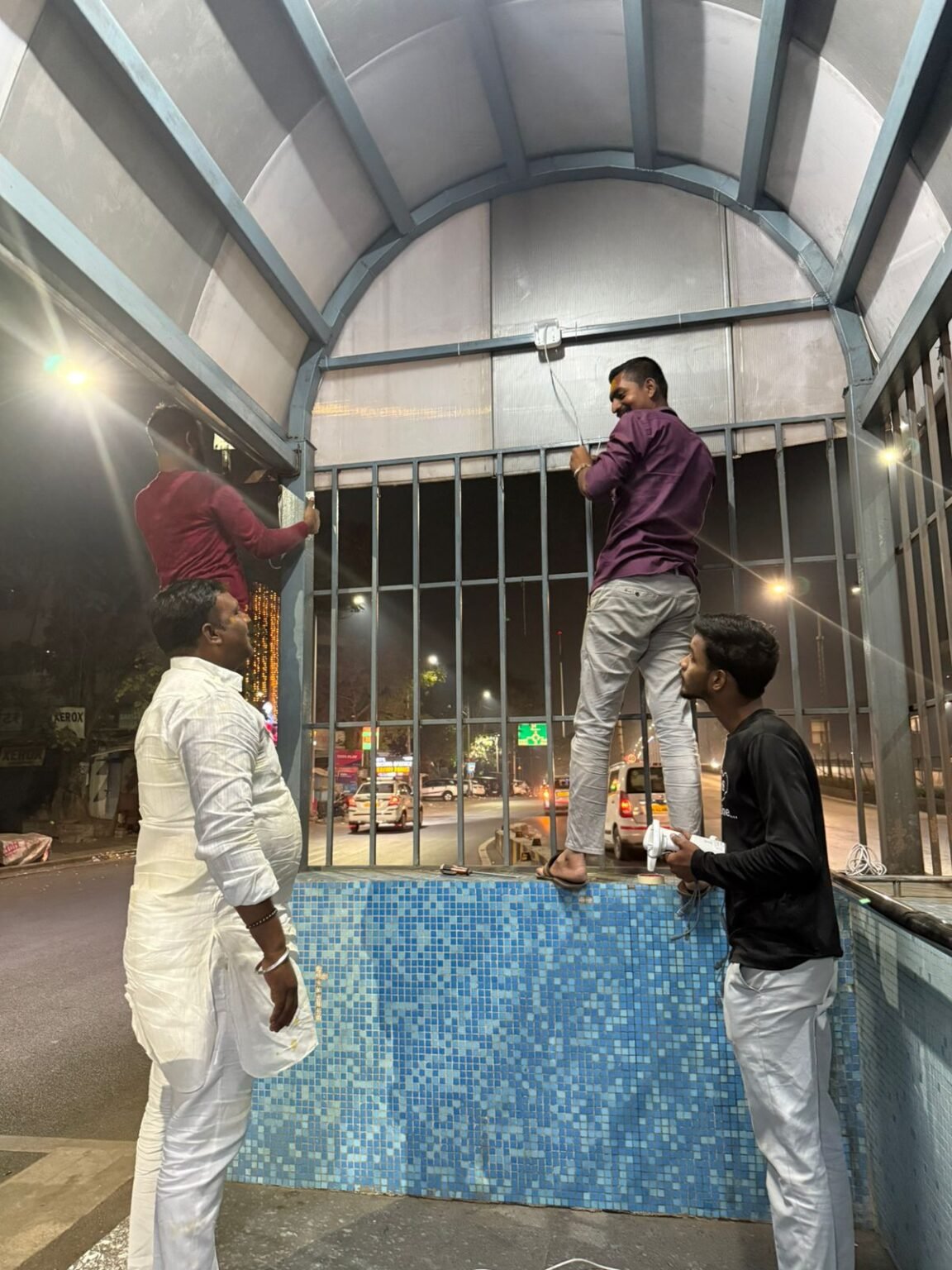 निगडीतील भुयारी मार्गात व्यापाऱ्यांनी वर्गणीतून बसवले सीसीटीव्ही कॅमेरे