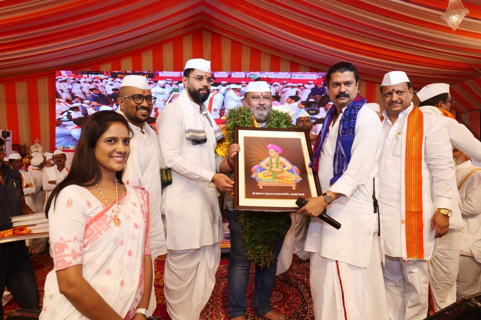 आळंदीत ग्रंथराज ज्ञानेश्वरी पारायण सोहळ्यास वैष्णवांचा मेळा