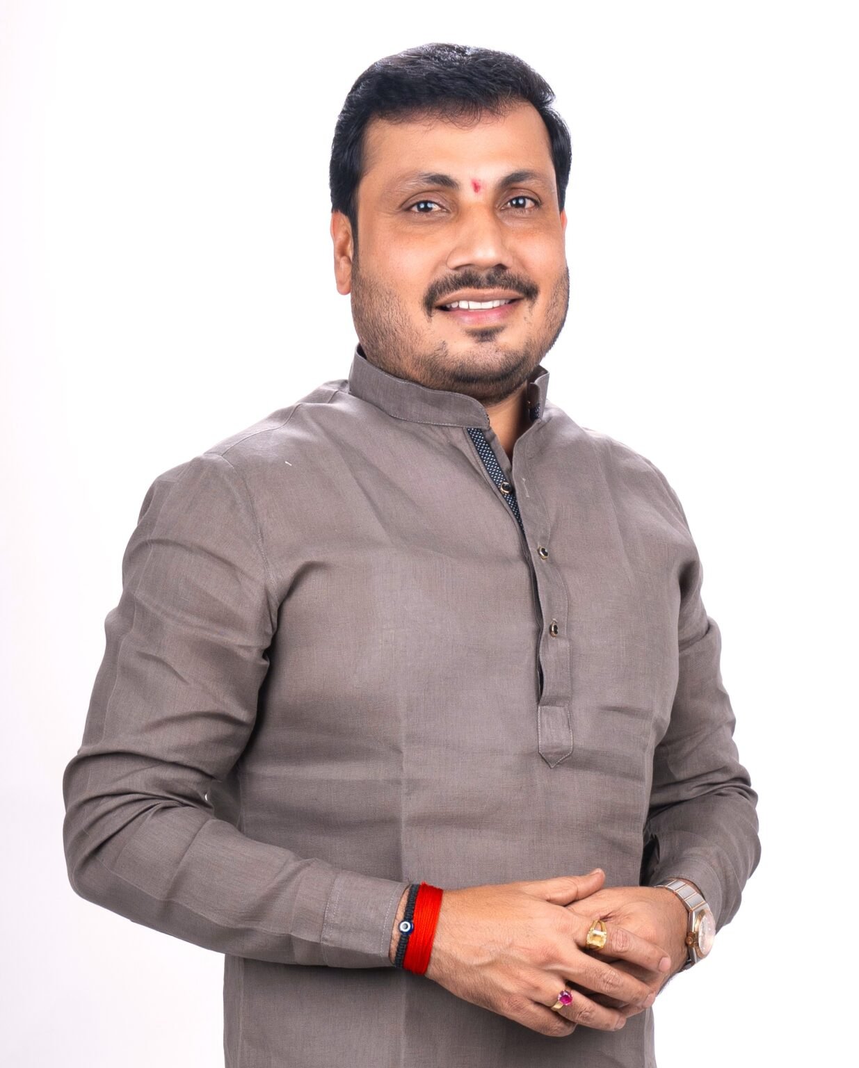 पिंपरी-चिंचवड मनपा हद्दीतील विद्यार्थ्यांसाठी सवलतीची बस पास योजना राबवा – भाजप शहराध्यक्ष शत्रुघ्न काटे