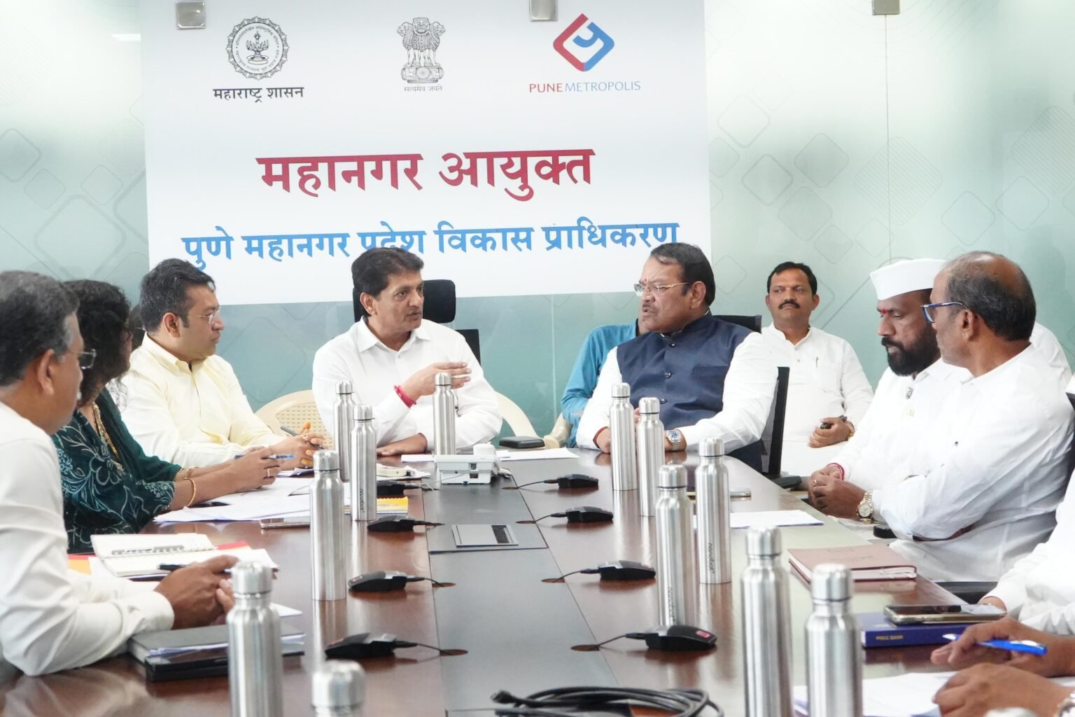 नियमांचा भंग करणाऱ्यांवर थेट गुन्हे नोंदवा पीएमआरडीएच्या महानगर आयुक्तांची भूमिका