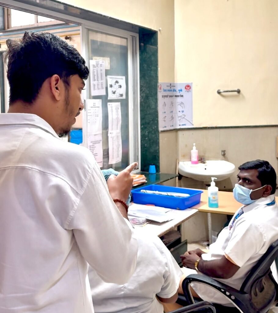 “रक्तासाठी झगडणाऱ्या रुग्णाला जीवदान; युवासेनेच्या मेघराज लोखंडेंचा धडाडीचा हस्तक्षेप!”