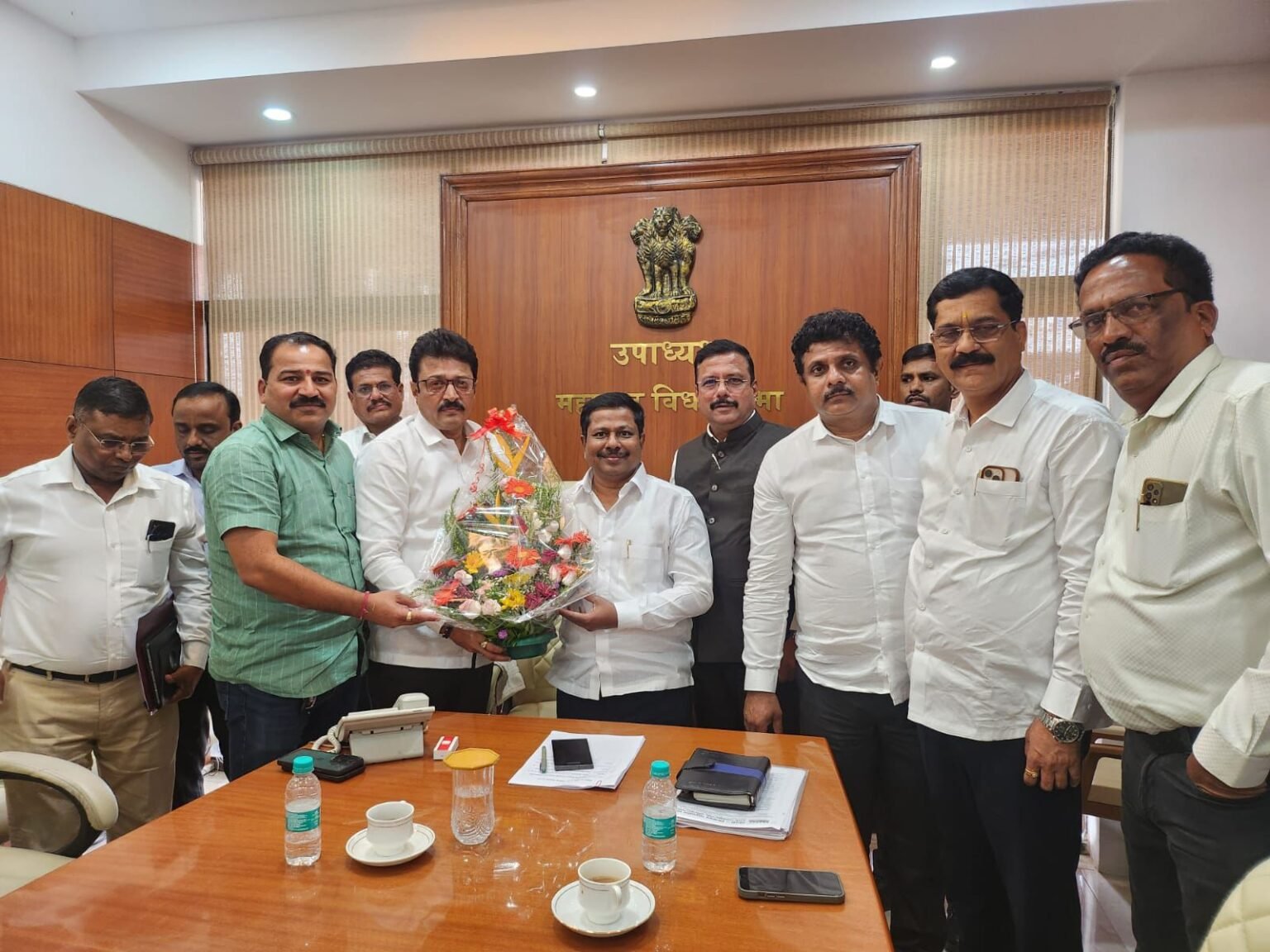 पिंपरी-चिंचवड औद्योगिक परिसरातील समस्यांवर उपाययोजना करण्यासाठी विधानसभा उपाध्यक्ष अण्णा बनसोडे यांच्या अध्यक्षतेखाली बैठक संपन्न