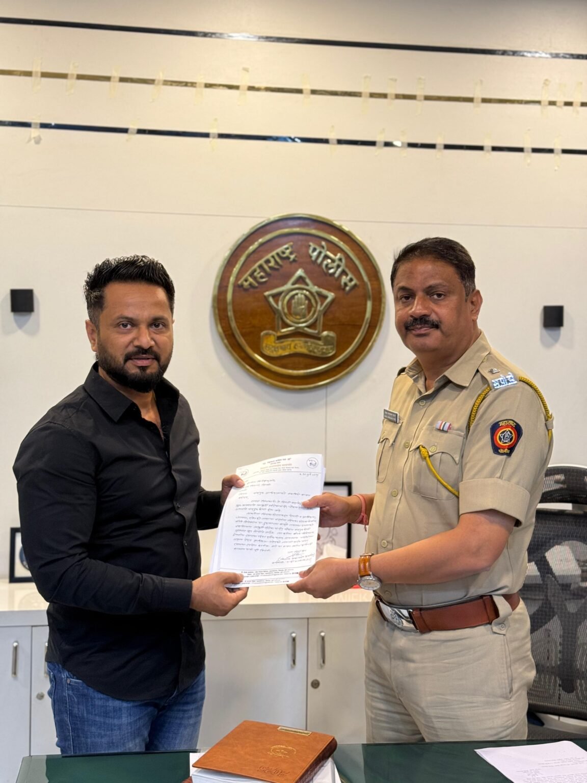 नागरिकांच्या सुरक्षेसाठी वाहतूक समस्या सोडविण्यात याव्यात – विशाल काळभोर