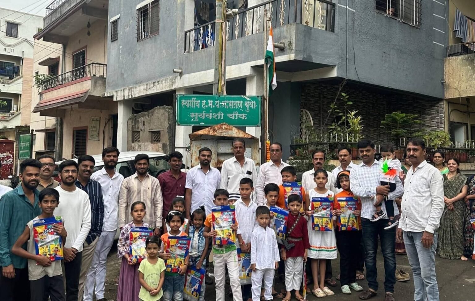 आकुर्डी येथील श्रीकृष्ण क्रांती मित्र मंडळा कडून ७९ वा स्वातंत्र्यदिन उत्साहात साजरा