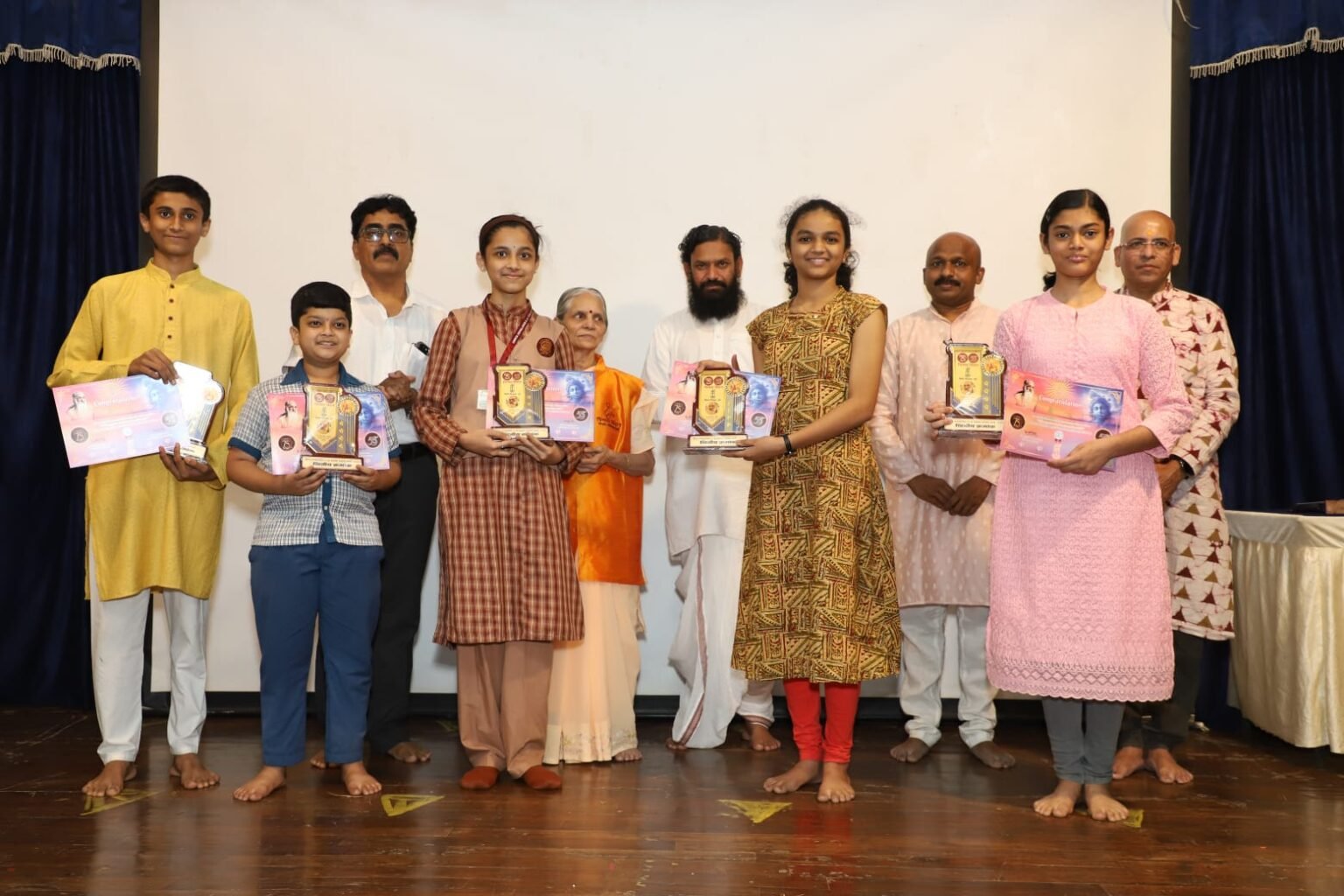 गीता मार्गदर्शक ग्रंथ म्हणून आचरणात आणा! श्रीमद् भगवद्गीता पठण स्पर्धा २०२५ संपन्न