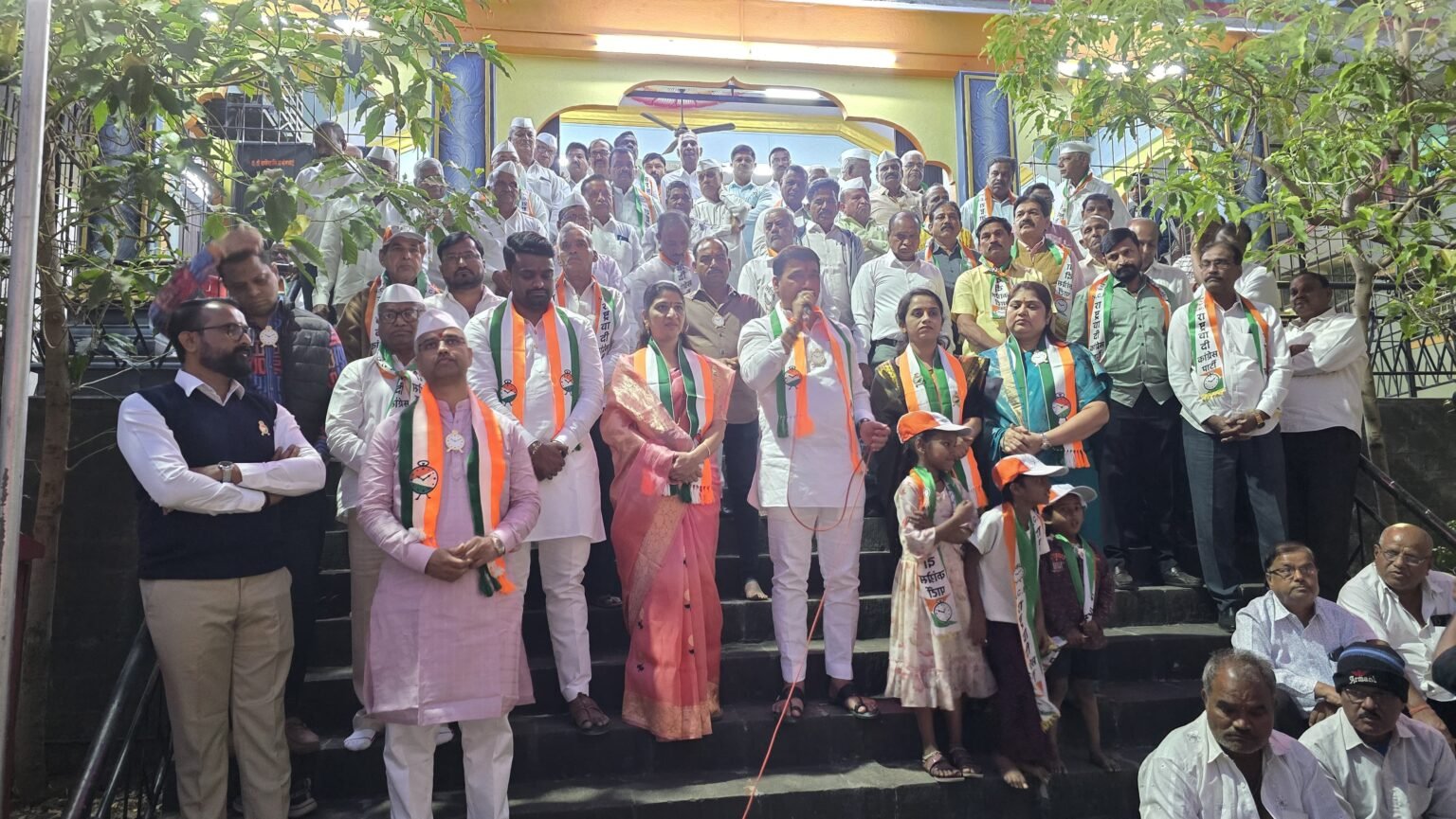 पिंपरी-चिंचवडमधील राष्ट्रवादी काँग्रेसचा पहिलाच पॅनल जाहीर; प्रभाग २८ मध्ये नारळ फोडून प्रचाराचा शुभारंभ