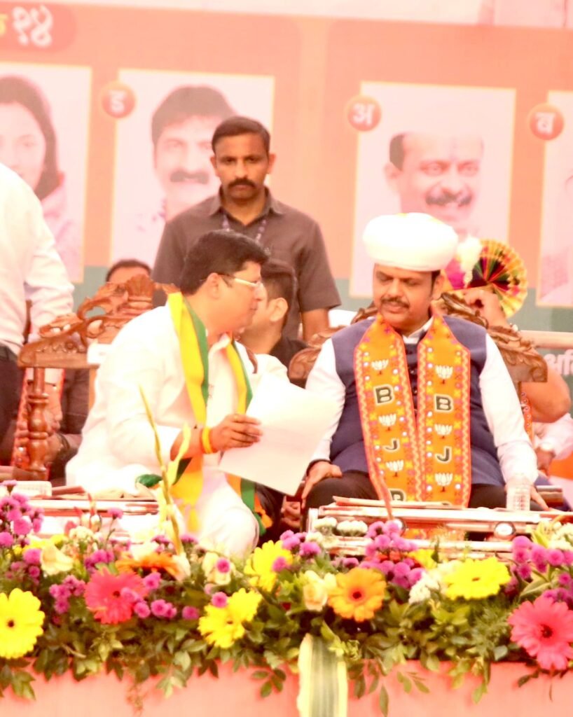 ब्लू लाईनचा प्रश्न मार्गी – पुनर्विकासाला गती ॲड. मोरेश्वर शेडगे, सुरेश भोईर अपर्णा डोके, मनीषा चिंचवडे यांच्या प्रयत्नांना यश