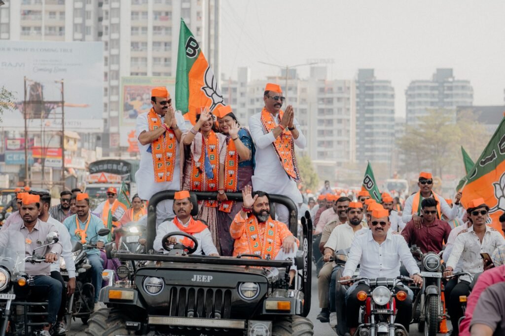 प्रभाग ३ मध्ये बाईक रॅलीने भाजपच्या प्रचाराची सांगता; ‘कमळा’च्या विजयाचा निर्धार