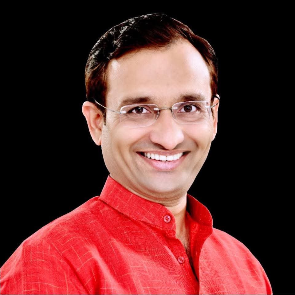 पिंपरी-चिंचवडमध्ये बंद अवस्थेतील सीसीटीव्ही कॅमेऱ्यांचा प्रश्न ऐरणीवर नगरसेवक विनोद नढे यांचे आयुक्तांना निवेदन