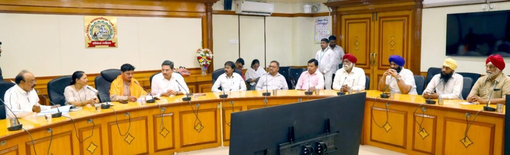 खारघर येथे होणाऱ्या ३५० व्या शहीदी समागमासाठी शहरातून जाणाऱ्या भाविकांना आवश्यक ते सहकार्य करण्यासाठी महापालिका कटिबद्ध – महापौर रवि लांडगे