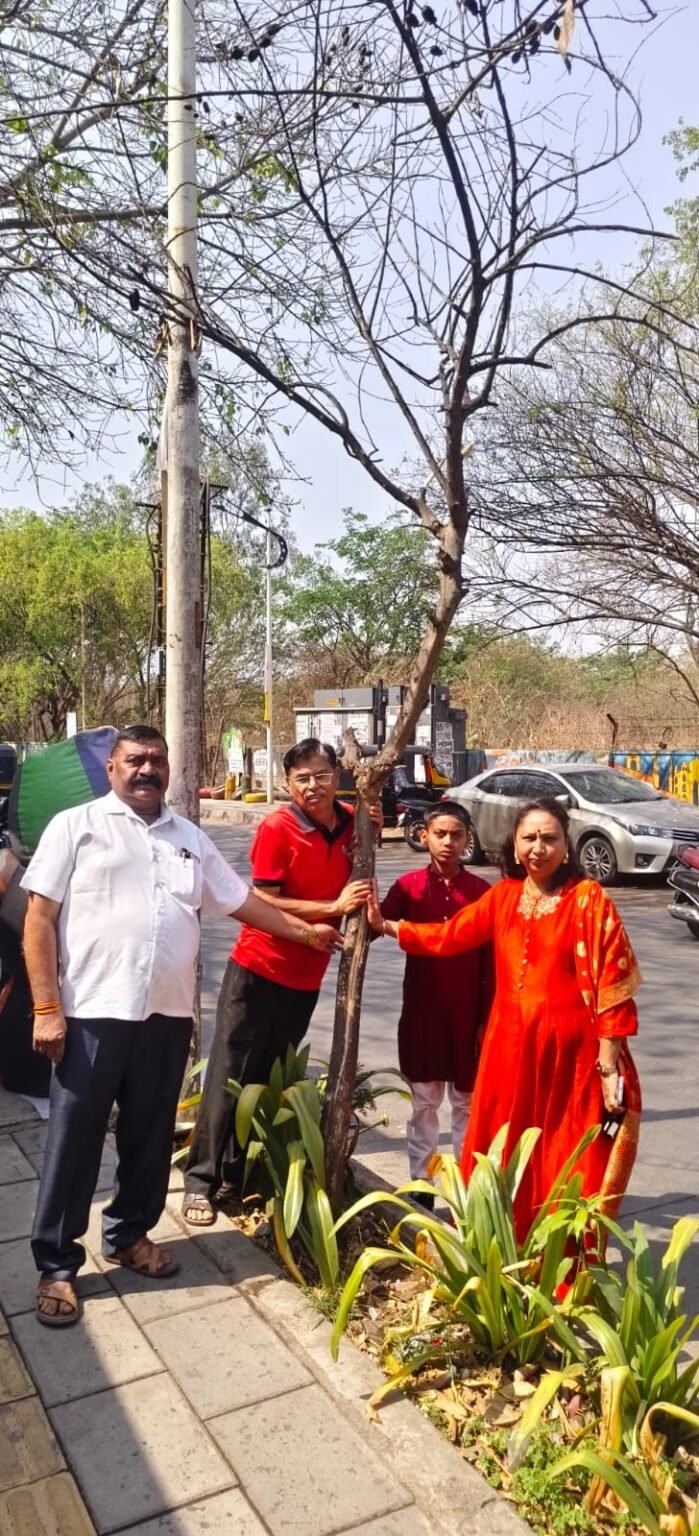 पिंपळे गुरव येथे पाण्या अभावी झाडे जळाली उद्यान विभाग सुस्त,अधिकारी मस्त