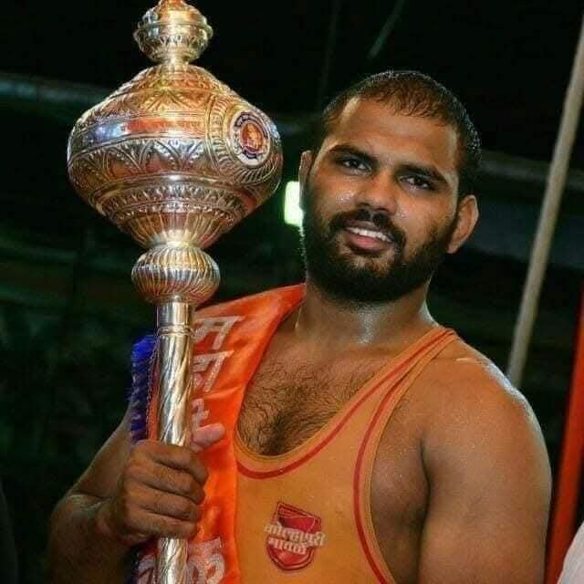 महाराष्ट्र केसरी विजेत्या हर्षवर्धन सदगीरचे उपमुख्यमंत्री सुनेत्रा अजित पवार यांच्याकडून अभिनंदन