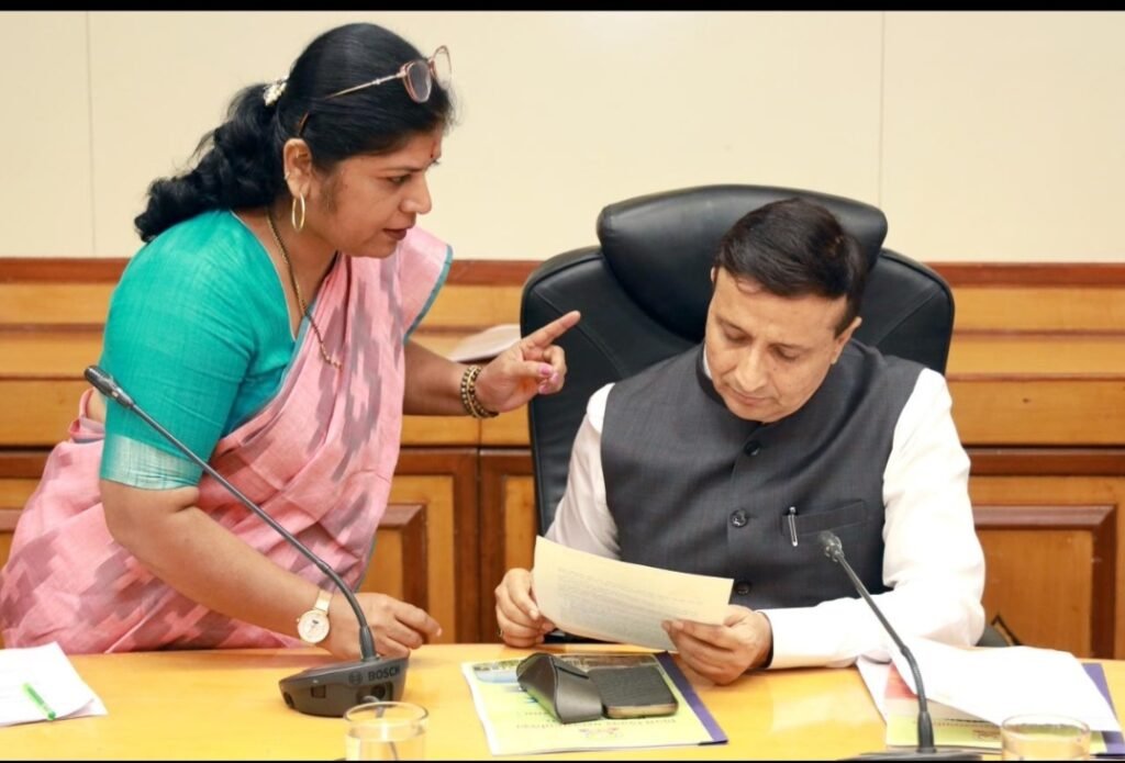 मोशीतील संभाजी महाराज पुतळा सुशोभीकरण निविदेत गैरप्रकाराचा आरोप; निविदा रद्द करण्याची सुलभा उबाळे यांची मागणी