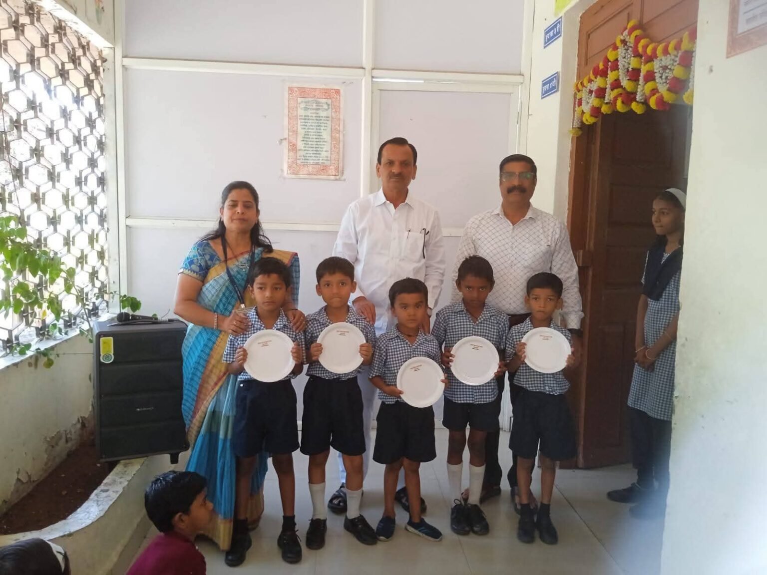 आमदार शंकर जगताप यांच्या वाढदिवसानिमित्त चिंचवडमध्ये विद्यार्थ्यांसाठी आरोग्यदायी उपक्रम