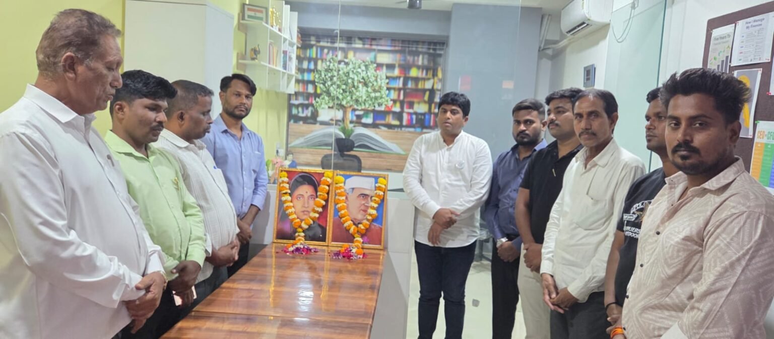 काँग्रेसकडून माता रमाई आणि पंडित नेहरू यांना स्मृती दिनी अभिवादन