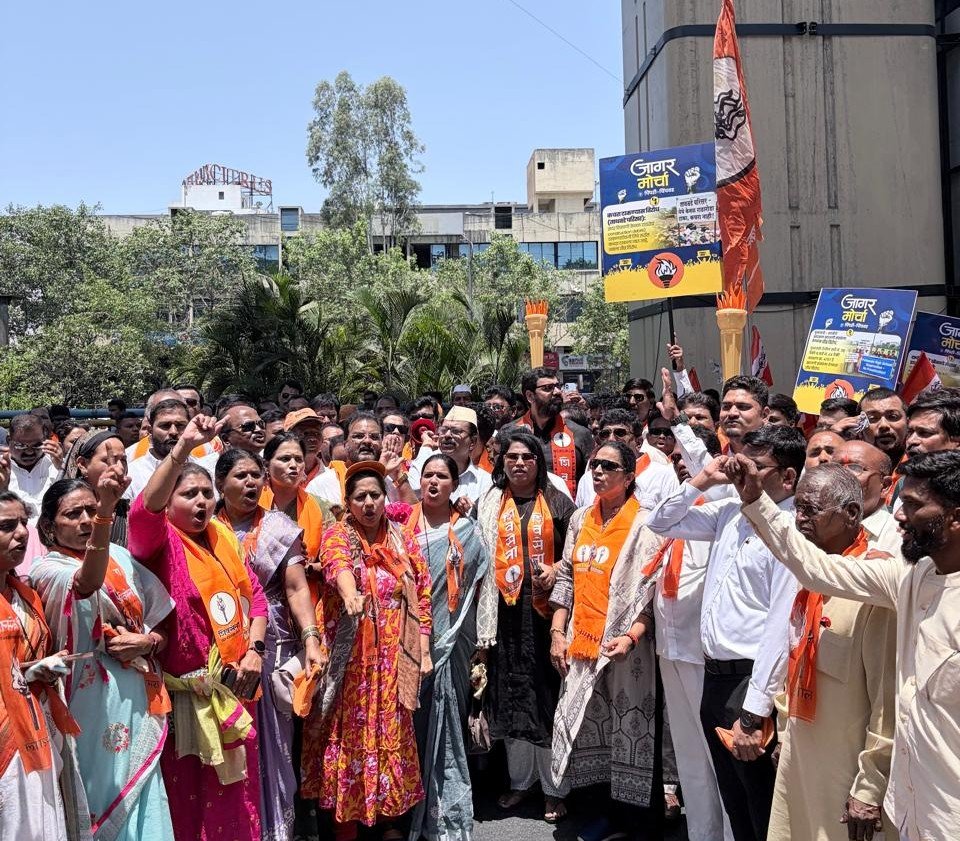 मनपा भवनावर खासगीकरणाच्या दुकानाचा फलक लावा – चेतन पवार