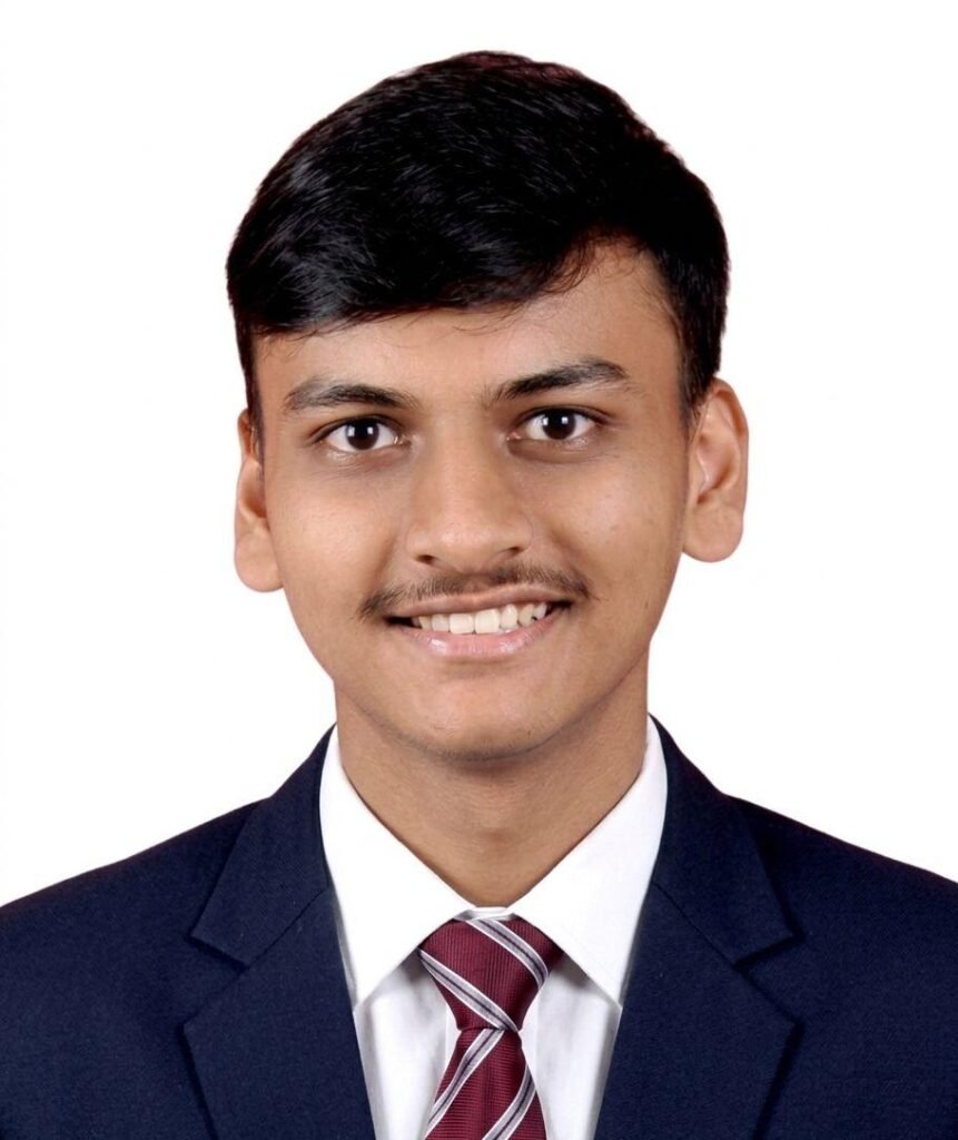 जिनेश कल्पेश पगारिया प्रथम प्रयत्नात सीए फायनल परीक्षेत उत्तीर्ण