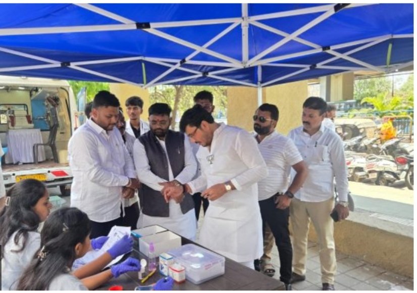 “कष्टकरी बांधवांच्या आरोग्याची काळजी घेणे हे आपले कर्तव्य” – शहराध्यक्ष शत्रुघ्न काटे