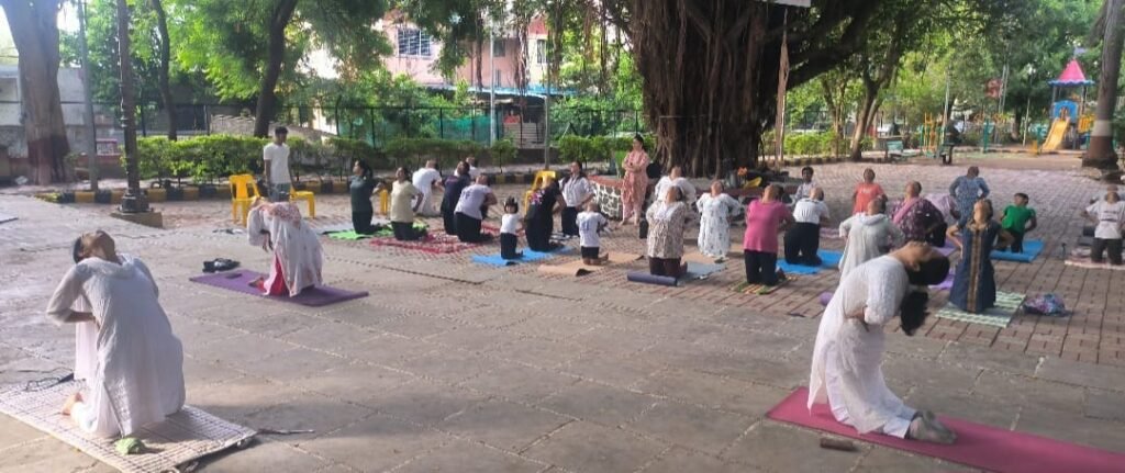 पिंपरी-चिंचवडमध्ये महिला मोर्चातर्फे आंतरराष्ट्रीय योग दिन उत्साहात साजरा