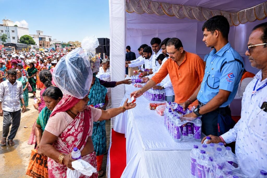 वारीच्या वाटेवर भक्तीचा विसावा; माऊली-तुकोबांच्या पालखी सोहळ्यांचे ‘पीएमआरडीए’कडून भावपूर्ण स्वागत!