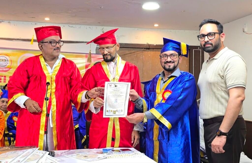 वरिष्ठ साहित्यिक प्रा. संजय पवार यांना ‘भारत गौरव’ पुरस्कार व मानद डी.लिट. पदवी प्रदान