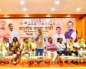 भाजपा प्रदेशाध्यक्ष रवींद्र चव्हाण यांच्या उपस्थितीत पिंपरी-चिंचवड येथे महाबैठक संपन्न