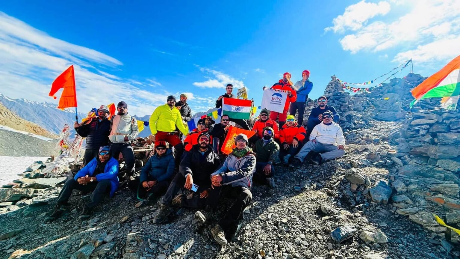 पिंपरी चिंचवड माऊंटेनिअरिंग क्लबची आणखी एक यशस्वी मोहीम; १९ सदस्यांनी सर केला हिमाचल प्रदेशातील ‘पिन भाबा पास’ ट्रेक