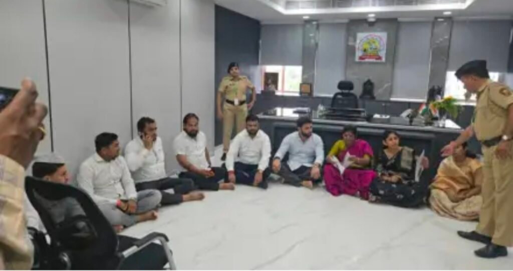 मोशी दुर्घटनेवर मोठा निर्णय! त्रयस्थ चौकशी होणार; दोषींवर कारवाई, आयुक्त दालनात शिवसेनेचे आंदोलन