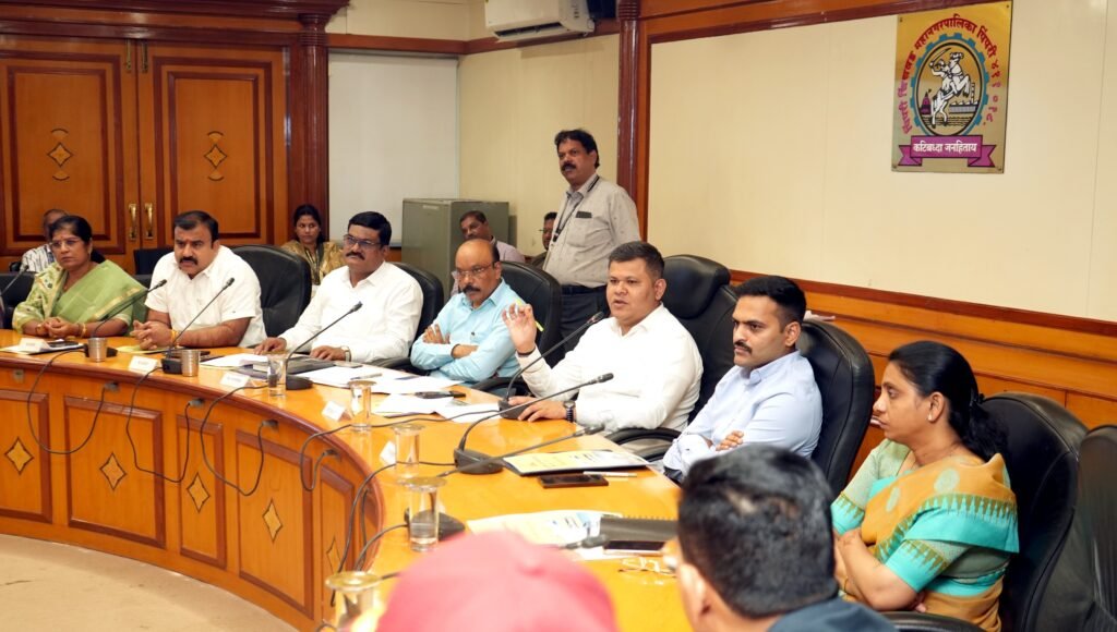 पिंपरी-चिंचवड महानगरपालिकेच्या स्थायी समितीच्या सभेत पाणीपुरवठा, रस्ते दुरुस्ती, आरोग्य सेवा आणि कौशल्य प्रशिक्षणासह विविध महत्त्वपूर्ण विकासात्मक निर्णयांना मंजुरी