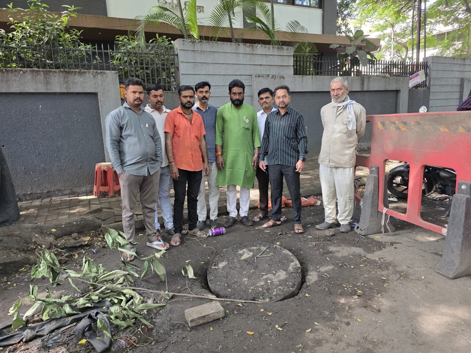 दोन कामगार मृत्यूप्रकरणी दोषीवर कडक कारवाई करा; मृतांच्या वारसांना ५० लाख रुपये अर्थसाह्य द्या – काशिनाथ नखाते