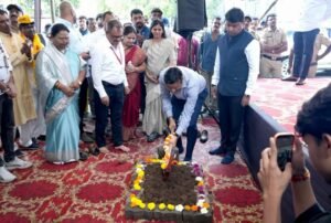 पिंपरी-चिंचवडमध्ये कचरा व्यवस्थापनाचा नवा अध्याय सुरू ; आमदार अमित गोरखे यांच्या हस्ते ‘नवी दिशा – शून्य कचरा झोपडपट्टी प्रकल्पाचे’ भूमिपूजन संपन्न