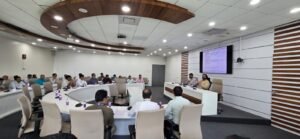 विकासकामांच्या भूसंपादनासाठी जिल्हा प्रशासनाला ‘अल्टिमेटम’ – दीड महिन्यात प्रकरणे निकाली काढण्याचे निर्देश