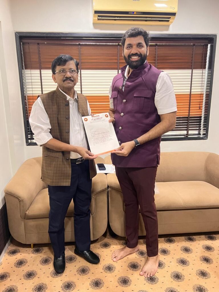 शिवसेना उबाठाची पिंपरी-चिंचवडमध्ये नवी संघटनात्मक बांधणी; यादी संजय राऊतांकडे सुपूर्द