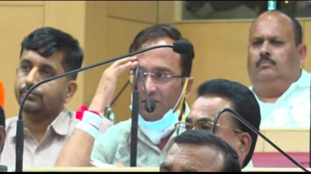 ‘तुमचे प्रकरण कोर्टात टिकणार नाही’; योगेश बहलांना विनोद नढेंचा थेट इशारा