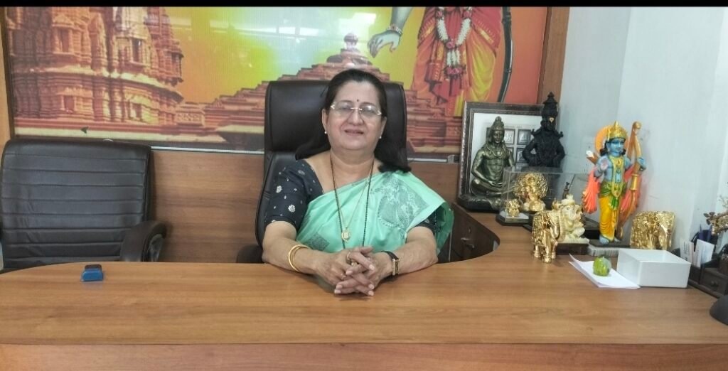 महिला सक्षमीकरणासाठी स्वतःची ताकद ओळखण्याचा आमदार उमा खापरे यांचा नवरात्रीनिमित्त महिलांना संदेश